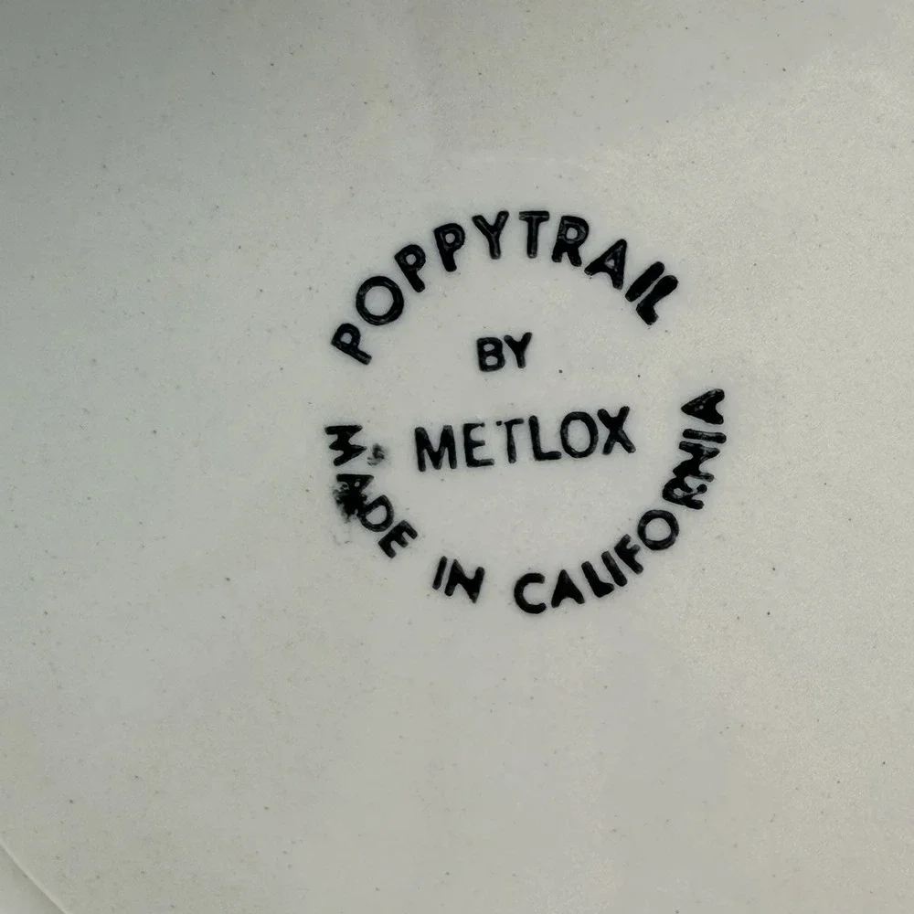 Vintage MCM Metlox Poppytrail Red Rooster 6.5